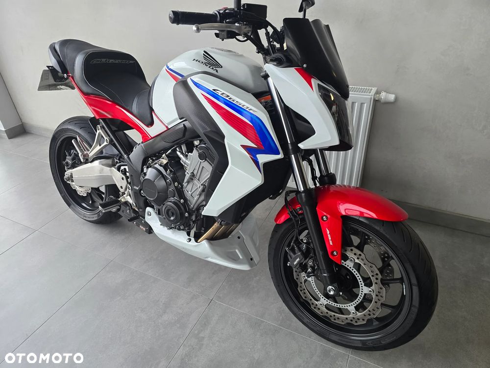 Honda CB - 24