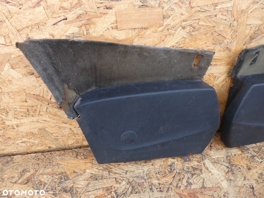 BMW E24  BOCZEK TYŁ LEWY PRAWY - 2