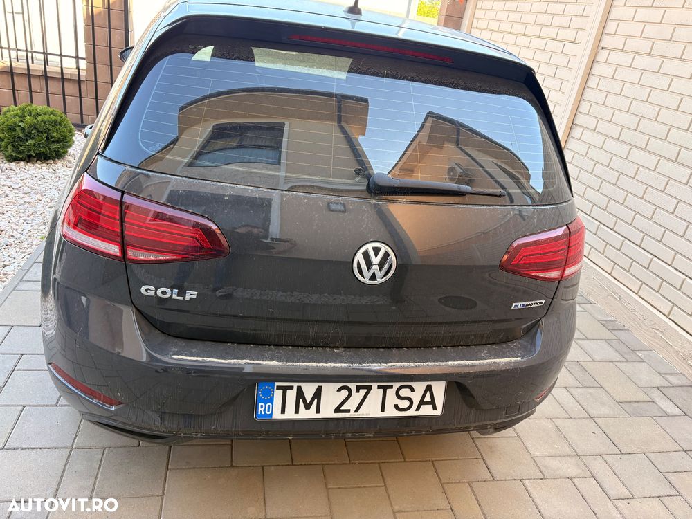 Volkswagen Golf 1.5 TSI ACT Life - 4