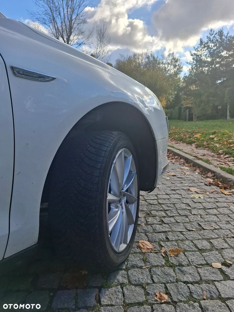 Citroën C5 Tourer HDi 165 FAP Business Class - 24