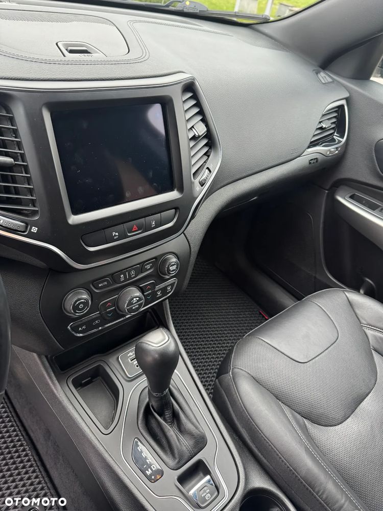 Jeep Cherokee 3.2 V6 Active Drive I Limited - 12