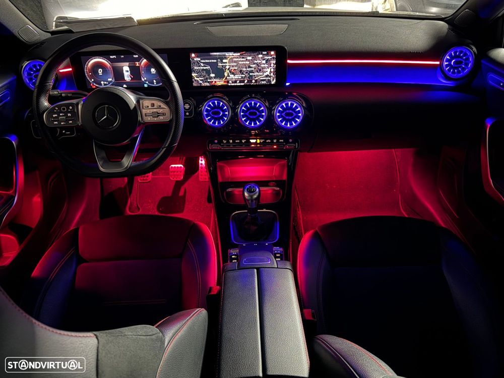 Mercedes-Benz A 160 AMG Line - 16