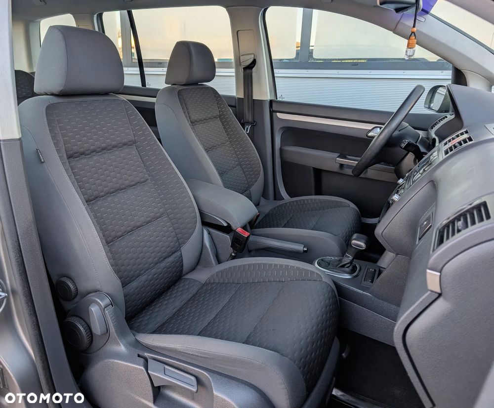 Volkswagen Touran 1.9 TDI DSG Trendline - 7