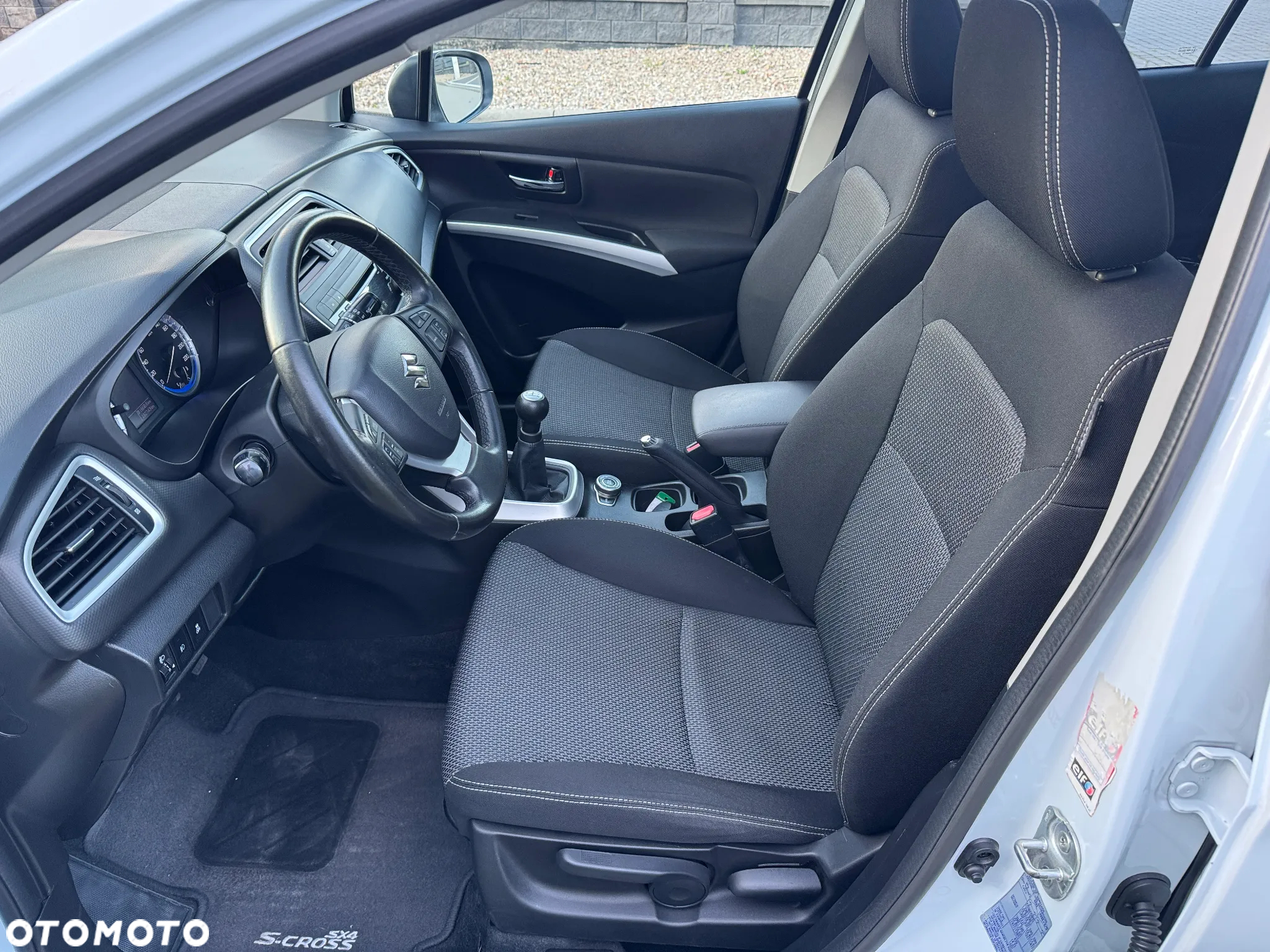 Suzuki SX4 S-Cross 1.6 VVT 4x4 Comfort+ - 13