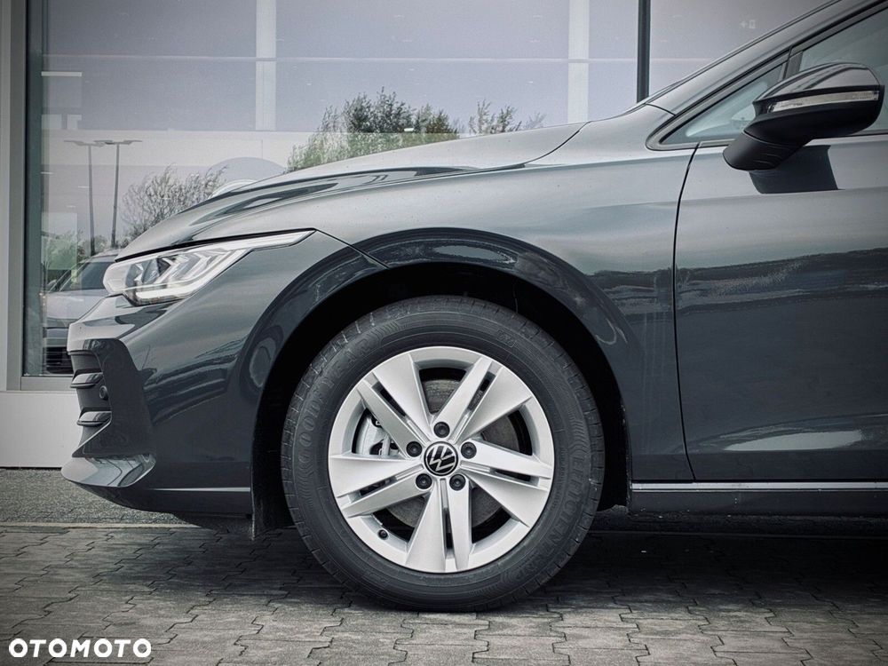 Volkswagen Golf - 24