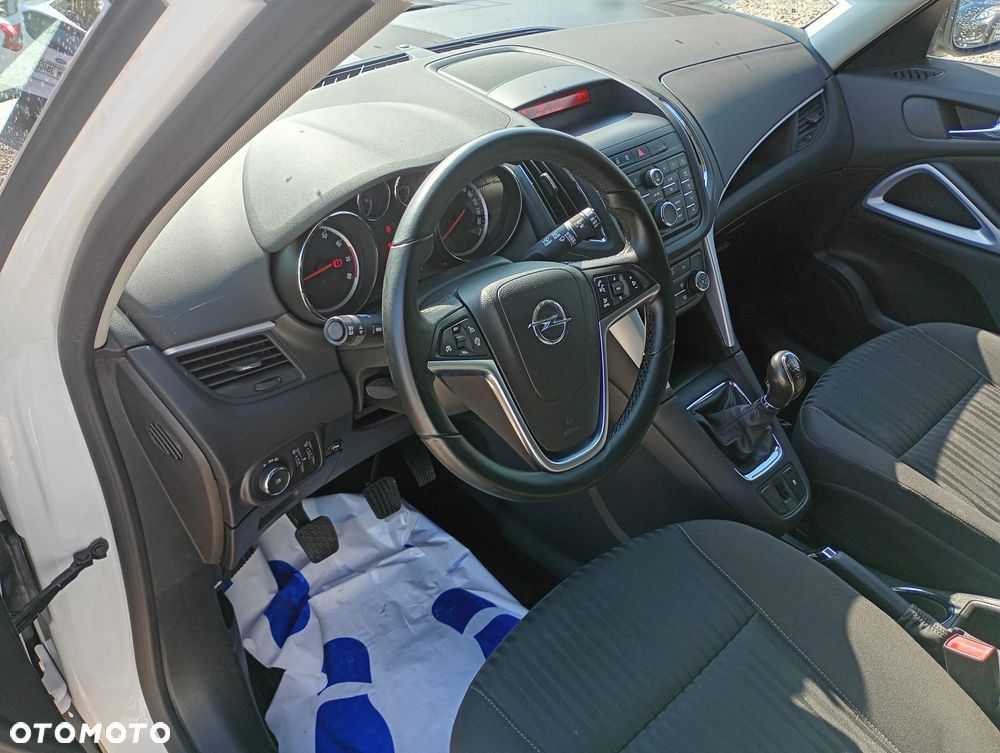 Opel Zafira Tourer 1.8 Edition - 30