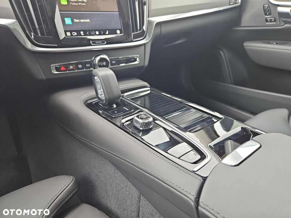 Volvo S90 - 20