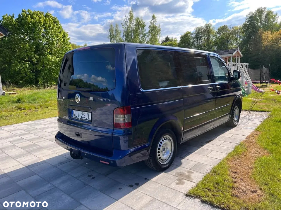 Volkswagen Multivan - 3