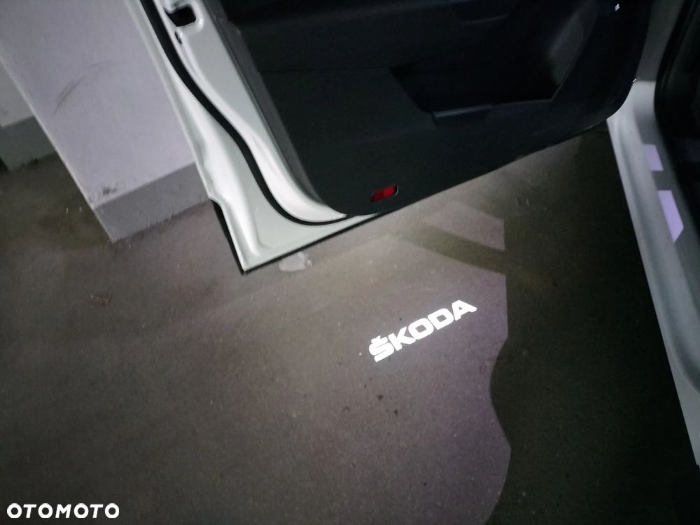 Skoda Karoq 2.0 TDI SCR 4x4 Style DSG - 17