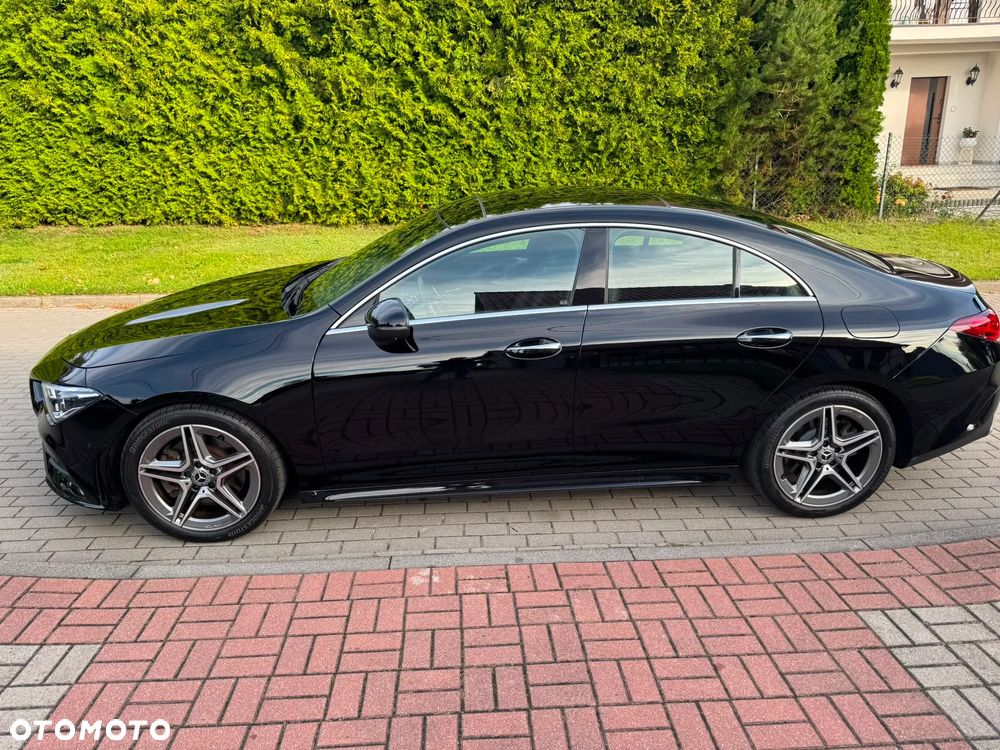 Mercedes-Benz CLA 250 4Matic 7G-DCT AMG Line - 3