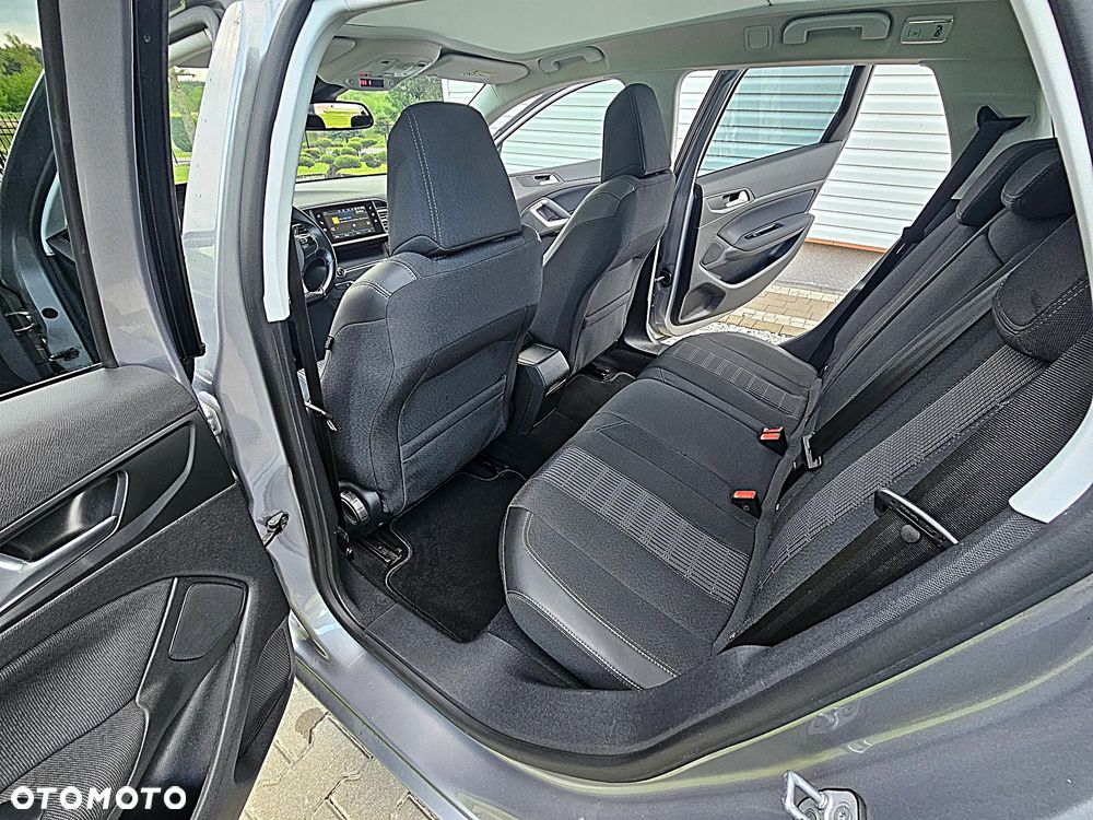 Peugeot 308 BlueHDi 150 EAT6 Stop & Start Allure - 17
