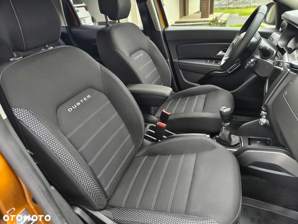Dacia Duster 1.6 SCe Prestige - 17