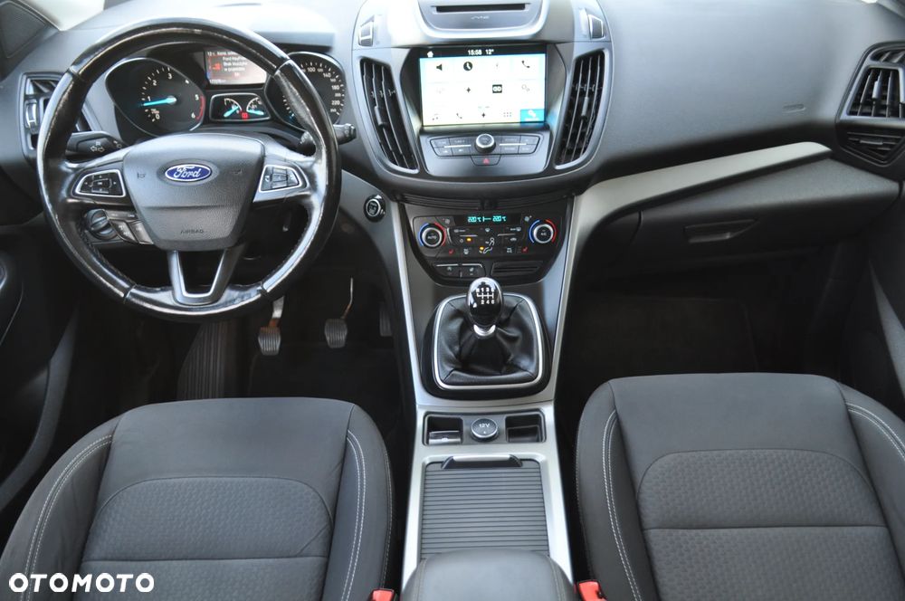 Ford Kuga 2.0 TDCi 4x4 Titanium - 10
