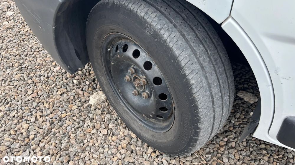 Renault TRAFIC - 19