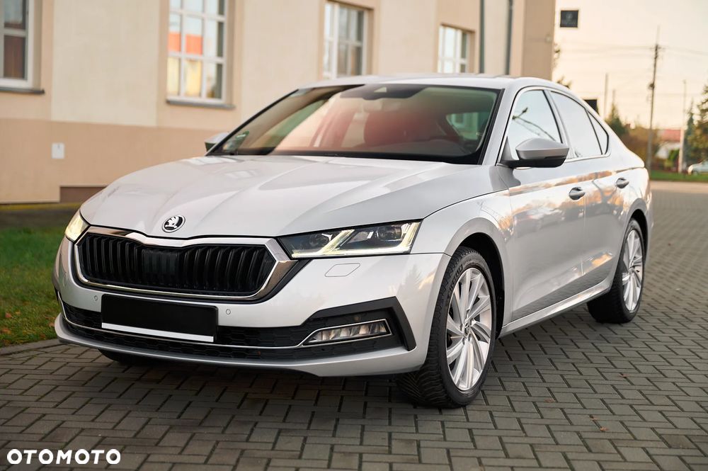 Skoda Octavia 1.5 TSI ACT DSG Ambition - 8