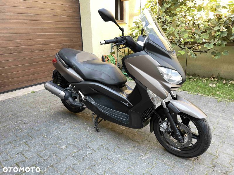 Yamaha X-max - 3