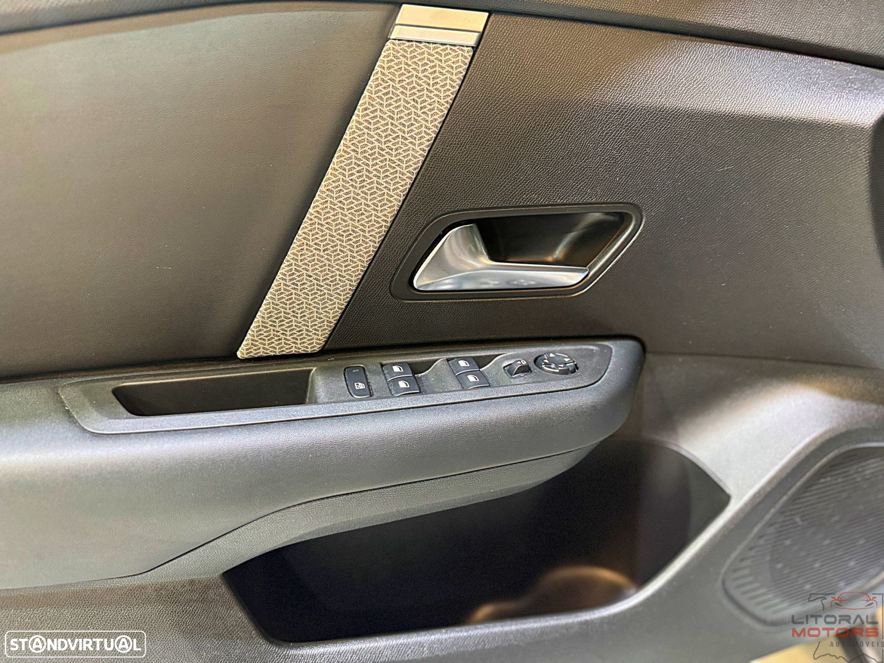 Citroën C4 1.2 PureTech Plus EAT8 - 17