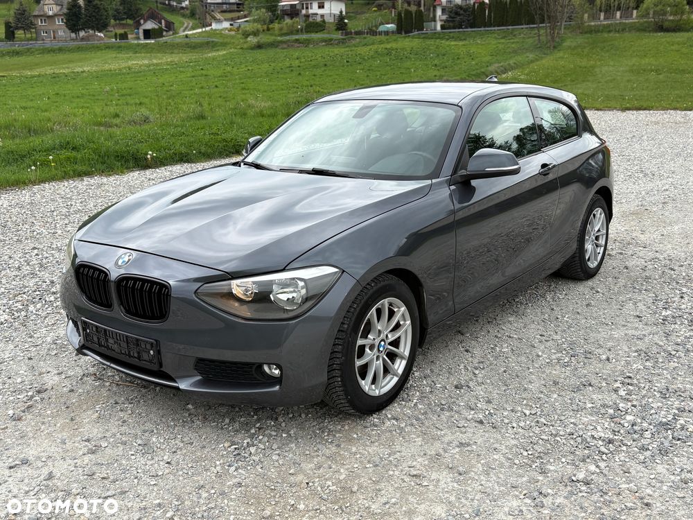 BMW Seria 1 116d DPF - 1