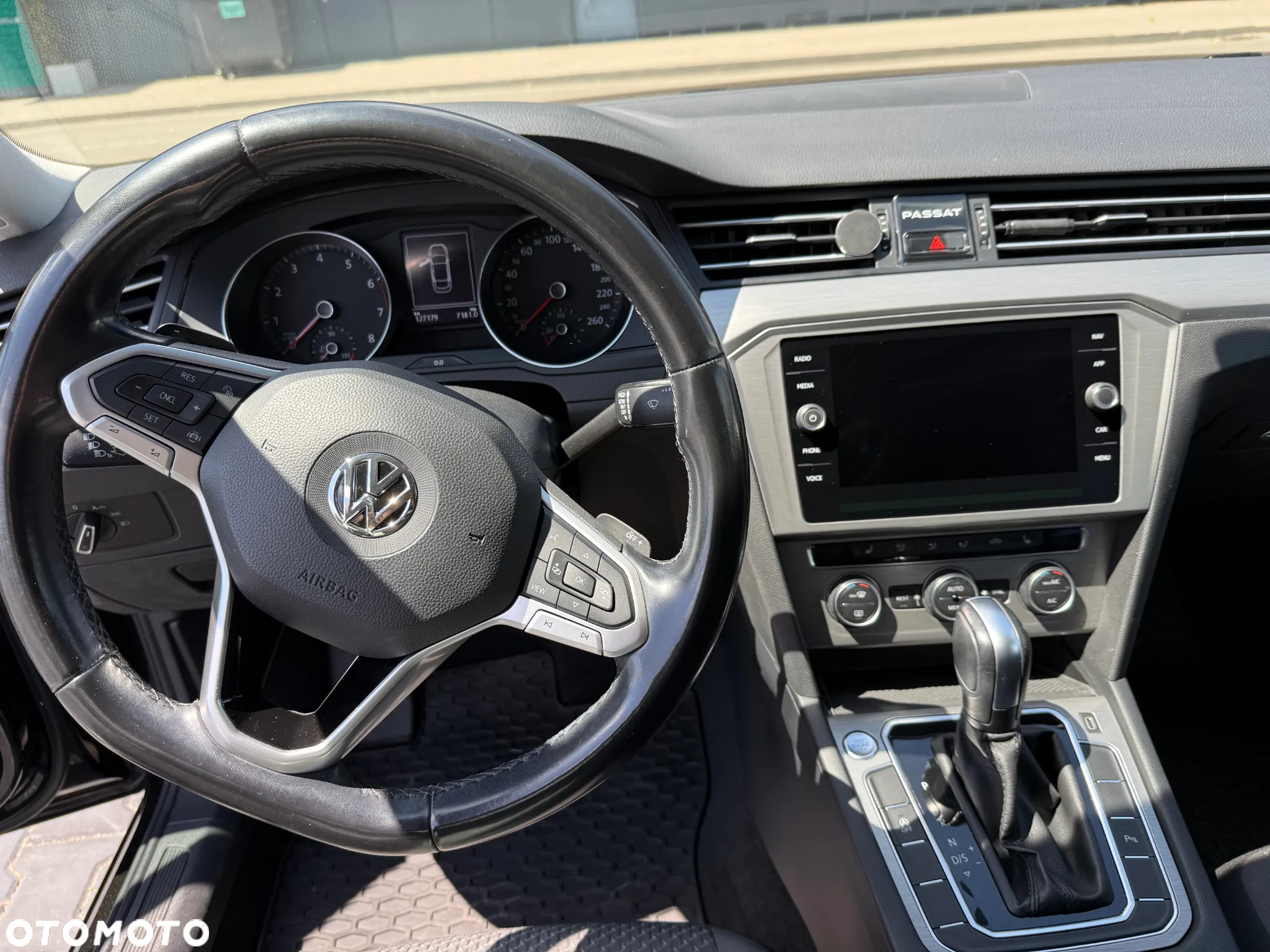 Volkswagen Passat 1.5 TSI EVO Trendline DSG - 9