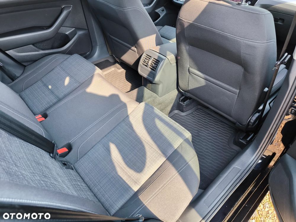 Volkswagen Passat 2.0 TSI Business DSG - 13