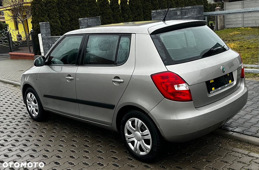 Skoda Fabia 1.2 HTP Ambition - 13