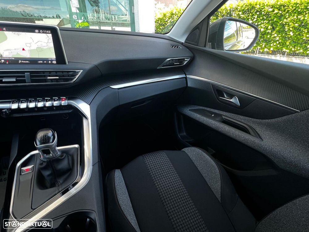 Peugeot 3008 1.5 BlueHDi Active Pack - 38