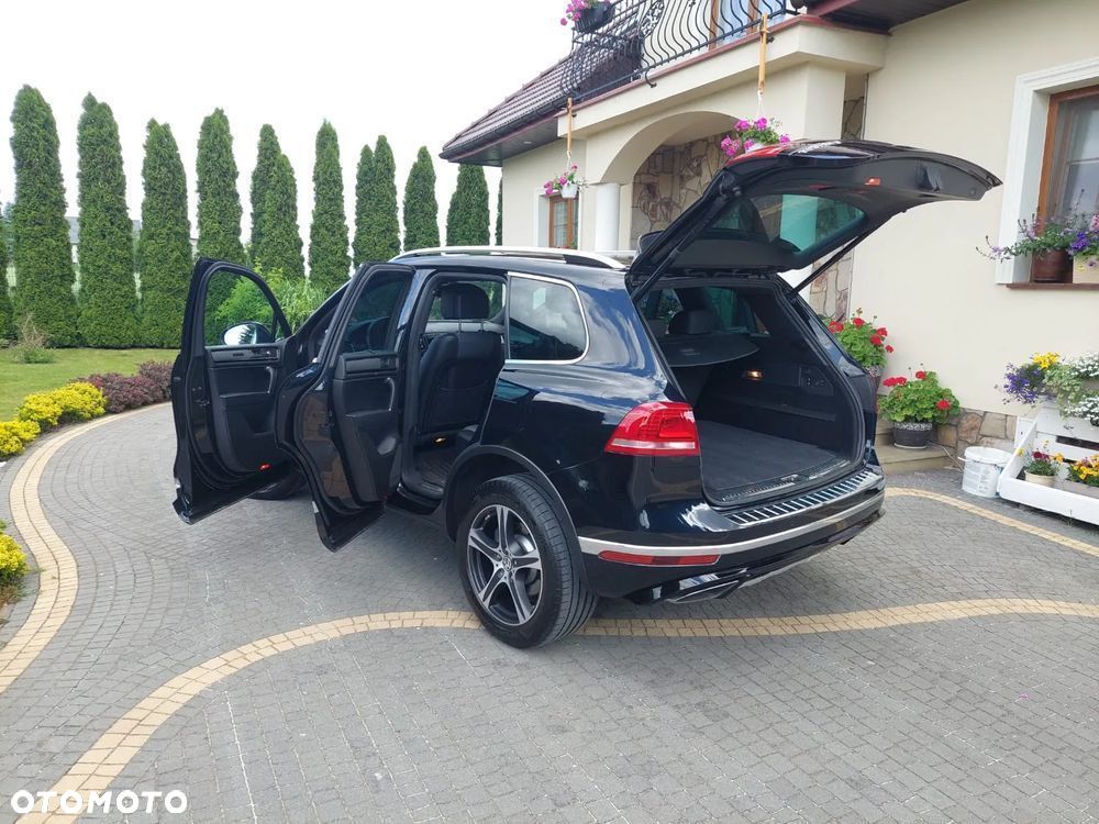 Volkswagen Touareg 3.0 V6 TDI BMT Perfectline R-Style - 14