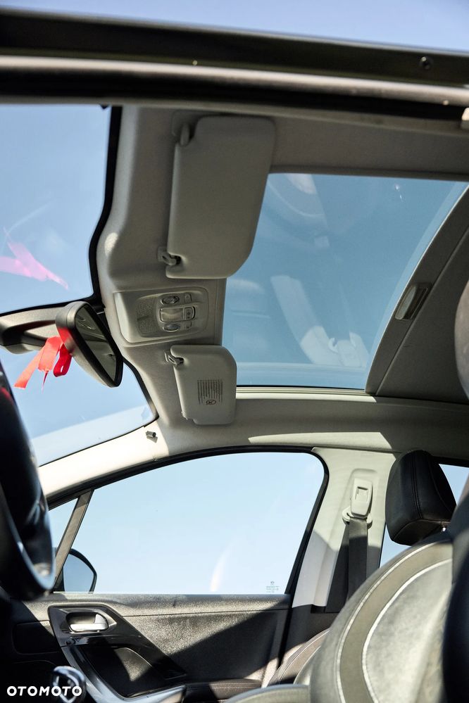 Peugeot 208 Blue-HDi 120 Stop&Start Allure - 10