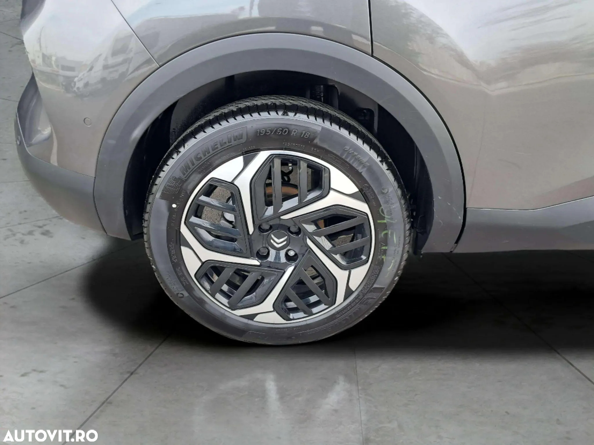 Citroën C4 1.5 BlueHDi S&S EAT8 Shine - 21