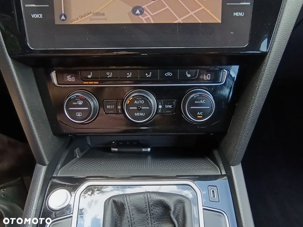 Volkswagen Passat 2.0 TDI EVO Business DSG - 22