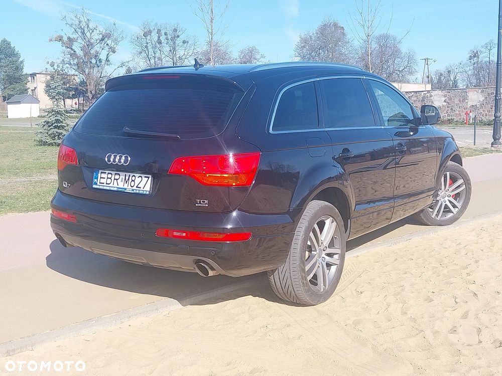 Audi Q7 - 2