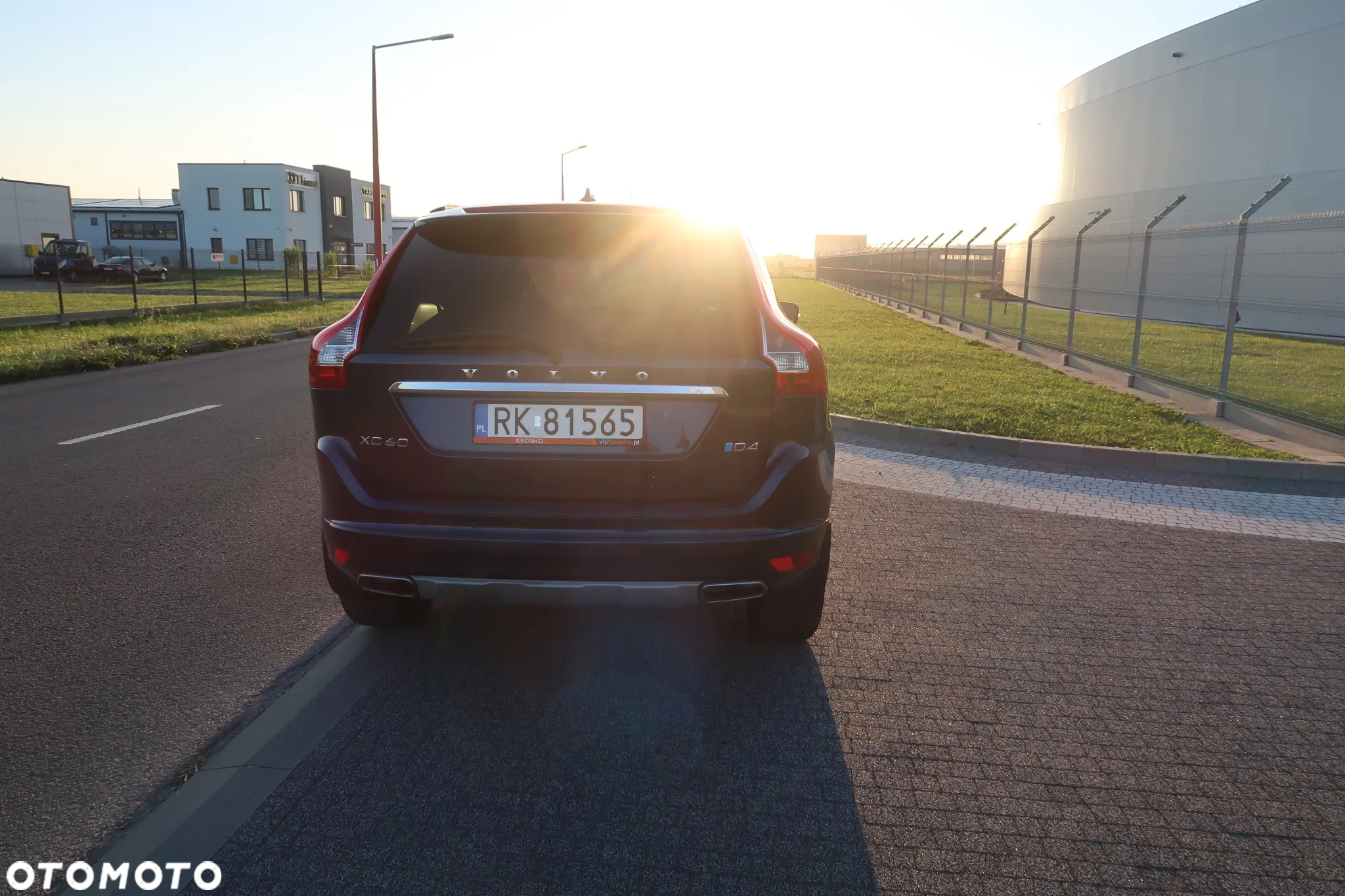 Volvo XC 60 D4 Ocean Race - 8