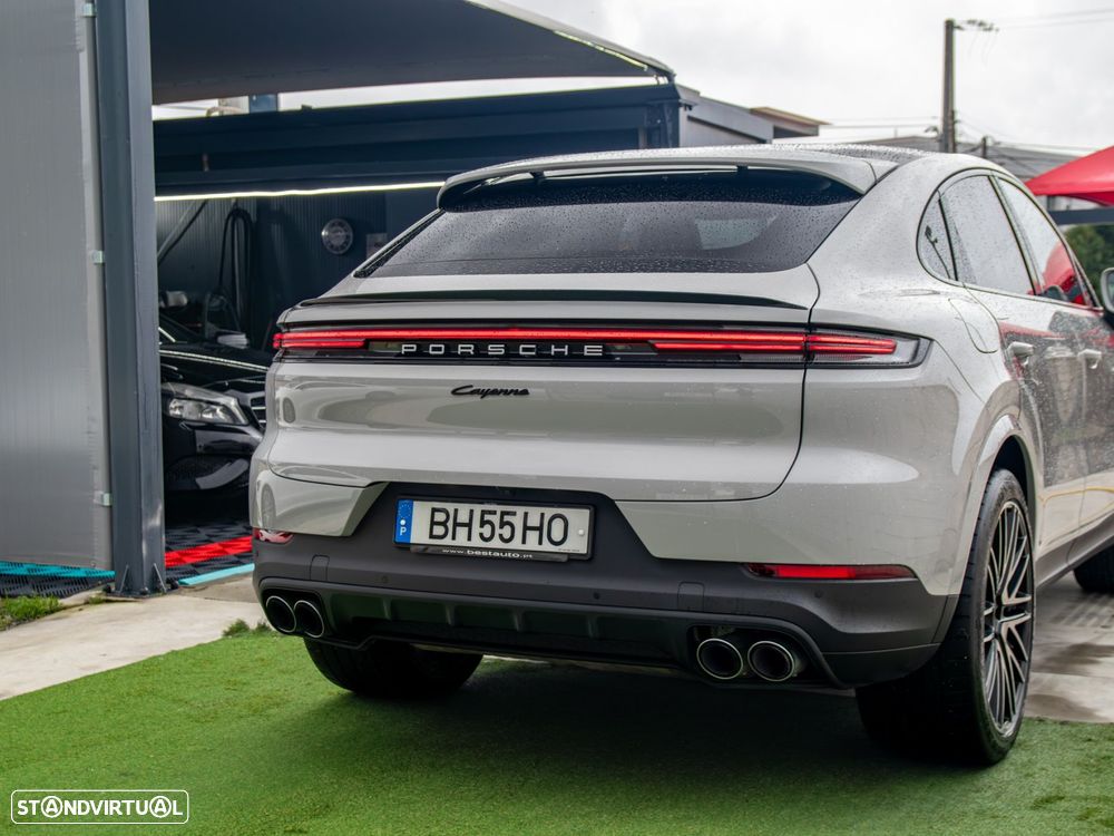 Porsche Cayenne Coupé E-Hybrid - 7
