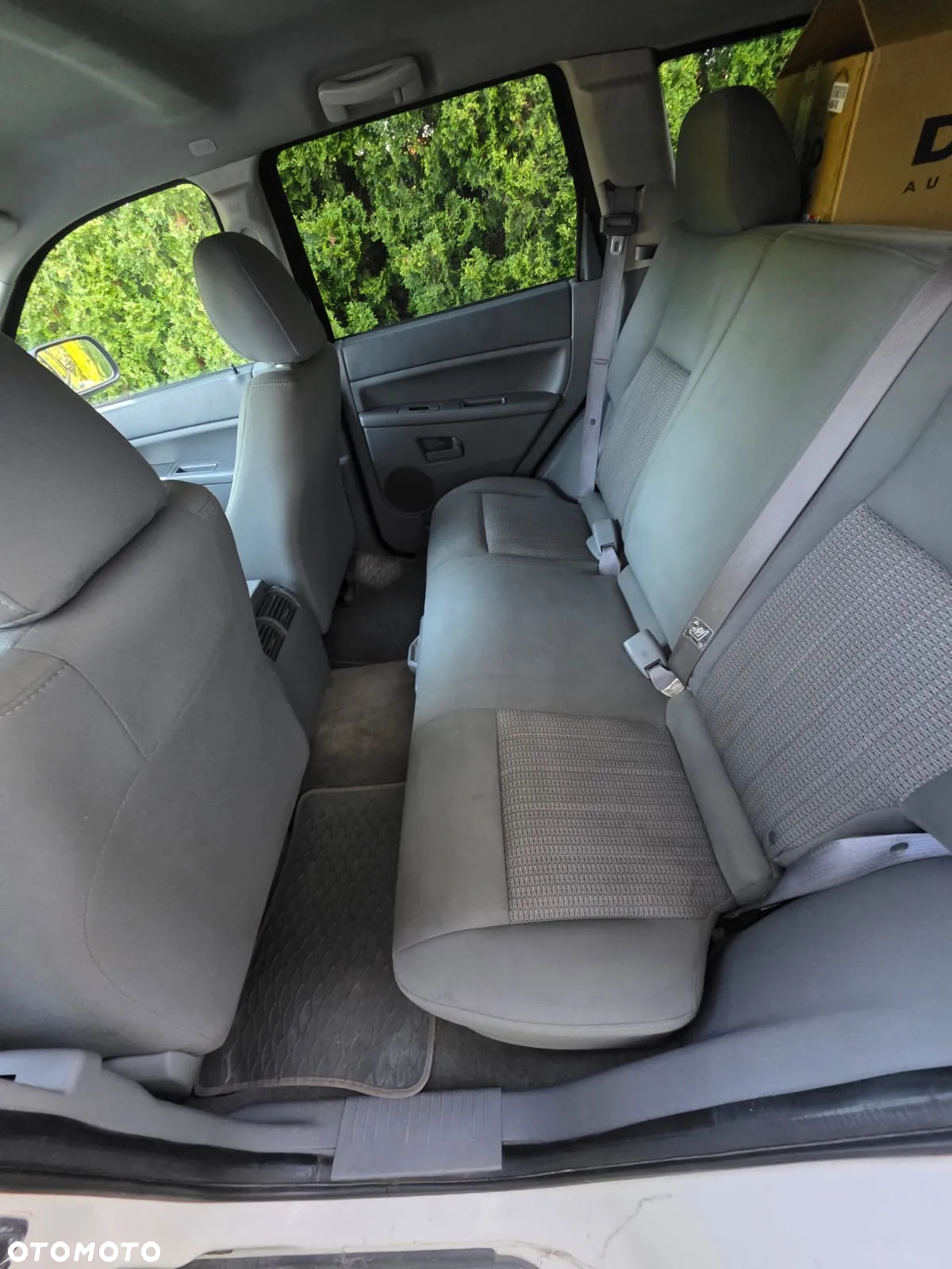 Jeep Grand Cherokee 3.7 4x4 Laredo - 10