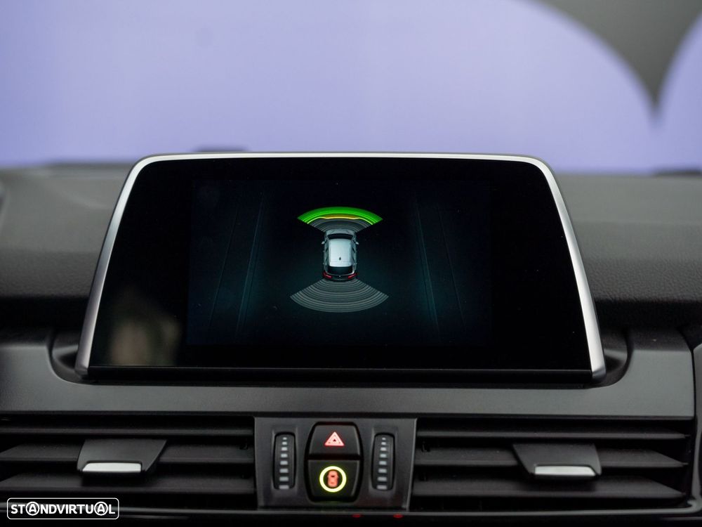 BMW 216 Active Tourer d Advantage - 25