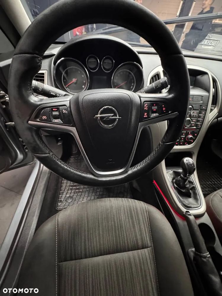 Opel Astra - 7