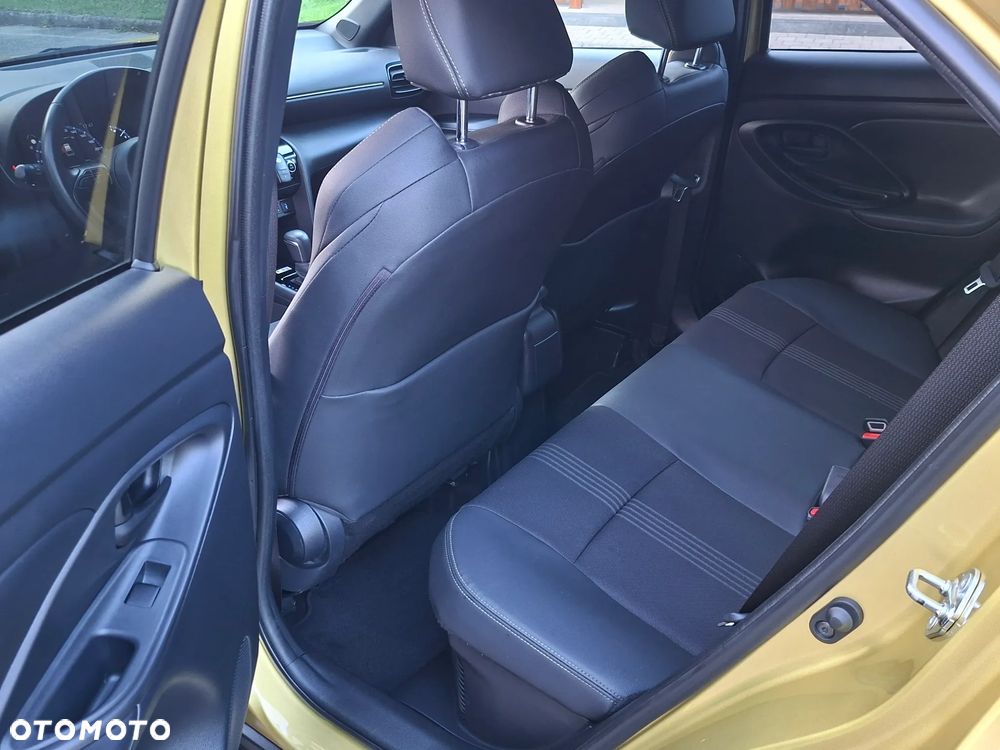 Toyota Yaris Cross Hybrid 1.5 Adventure - 26