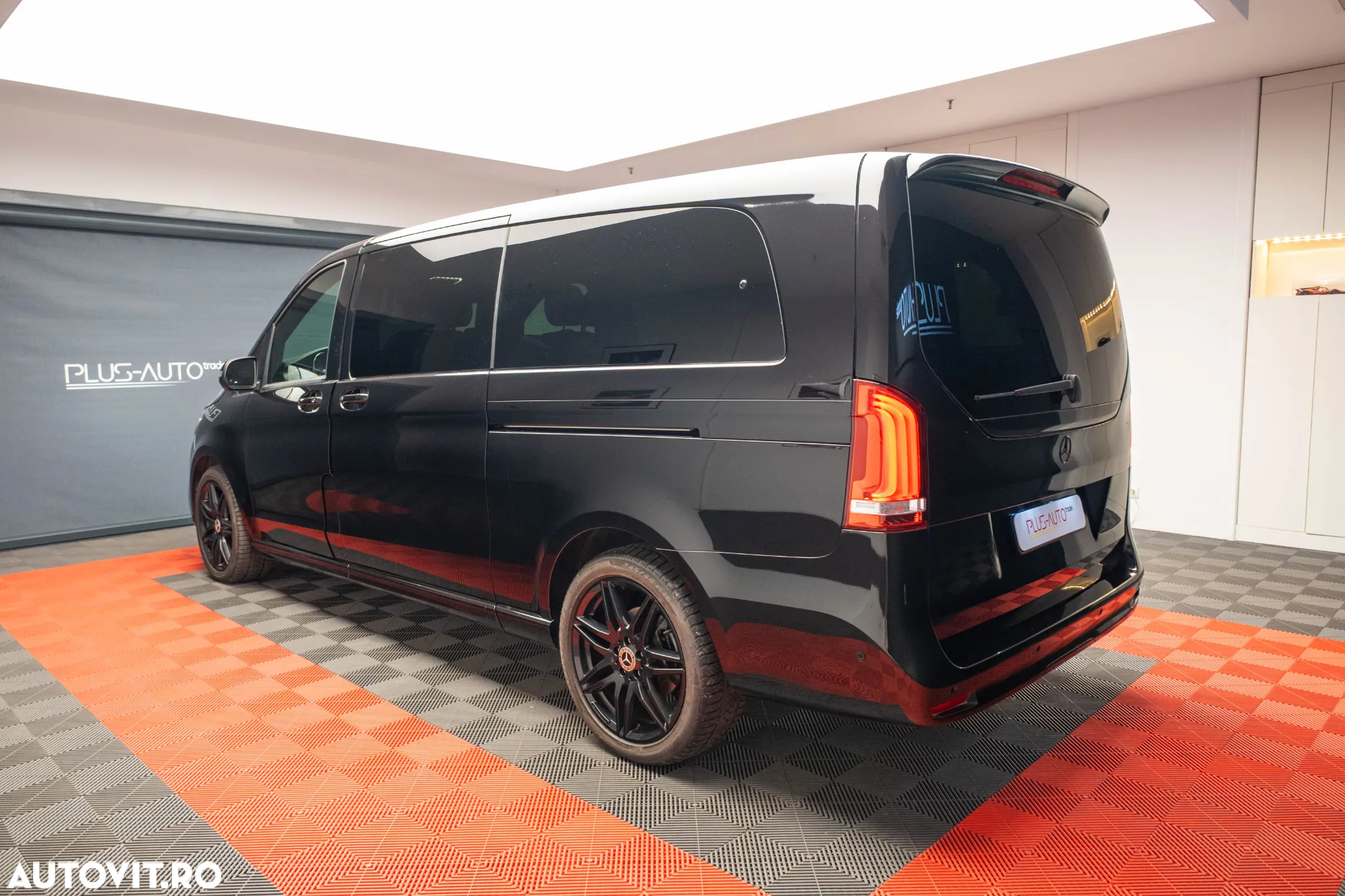 Mercedes-Benz V 300 d Combi Extra-lung 237 CP AWD 9AT - 4