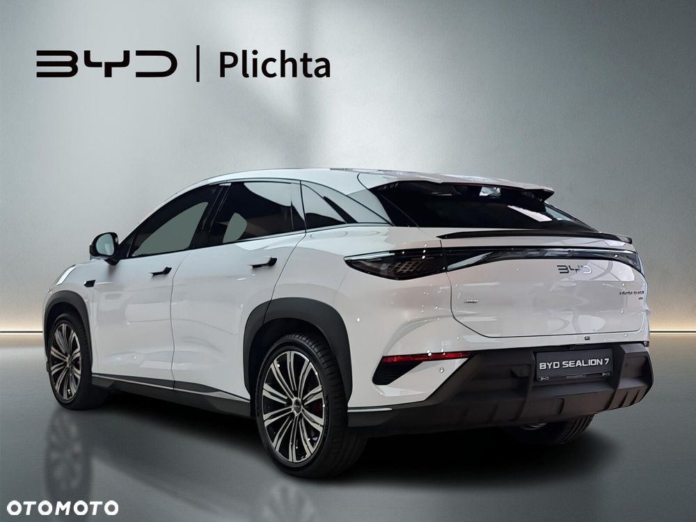 BYD Sealion 7 - 4