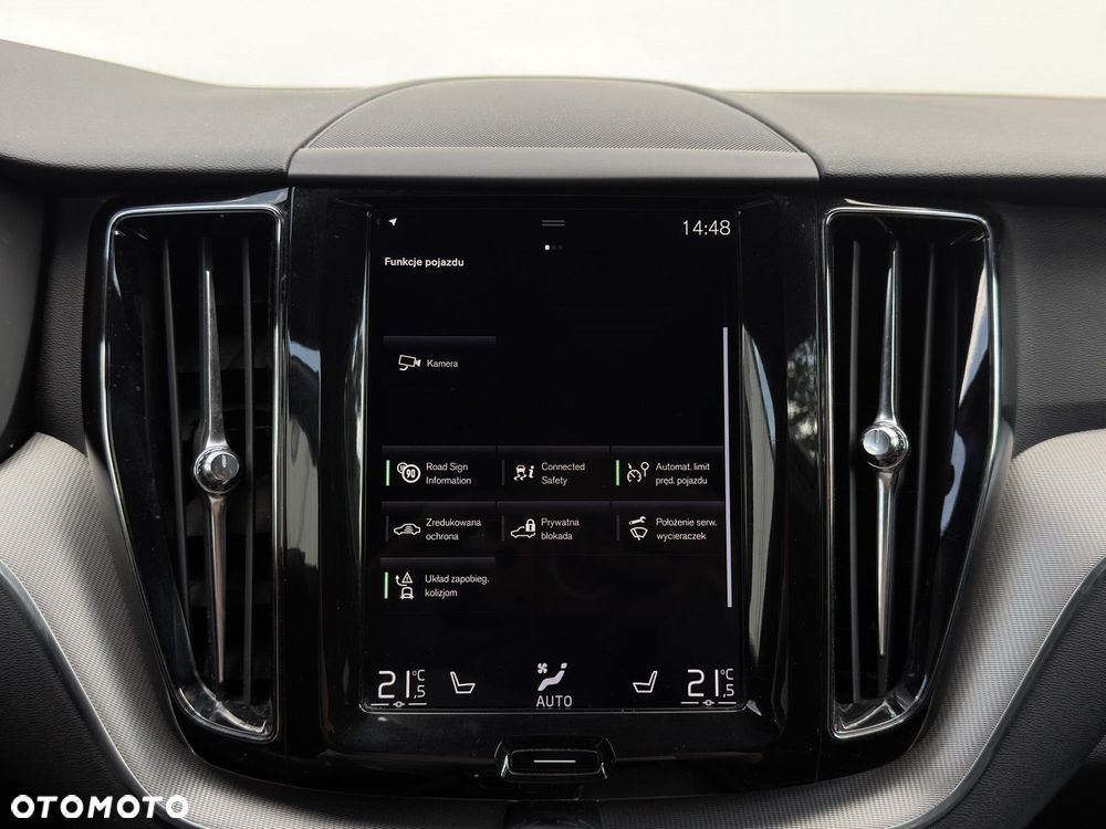 Volvo XC 60 - 26