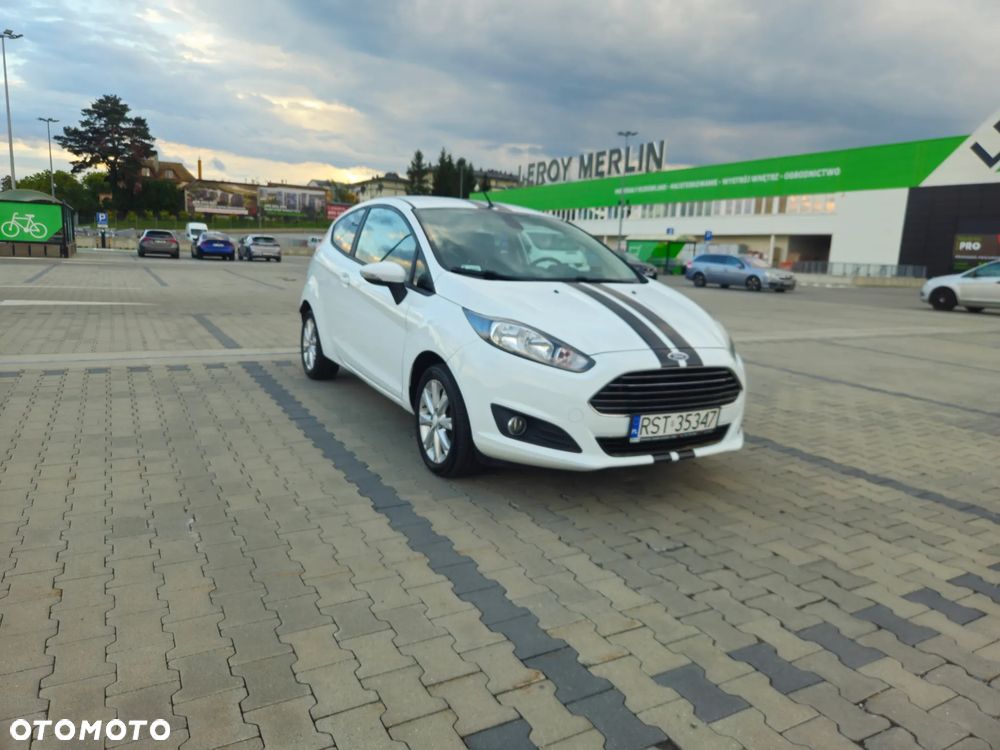 Ford Fiesta 1.5 TDCi SYNC Edition - 1