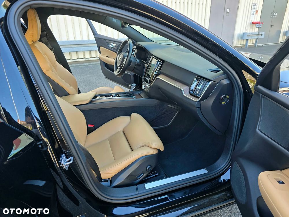 Volvo S60 T4 Inscription - 11