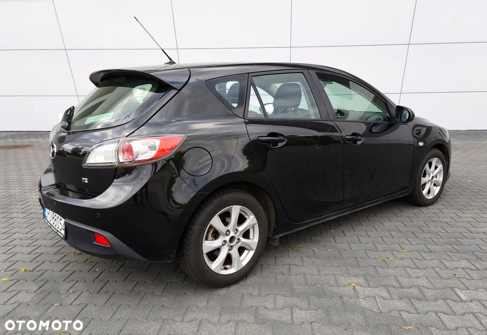 Mazda 3 - 4