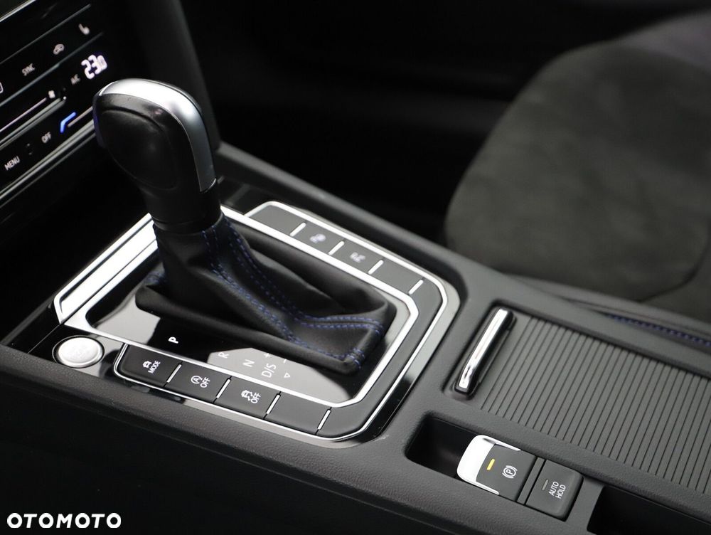 Volkswagen Arteon 2.0 TSI 4Motion R DSG - 15