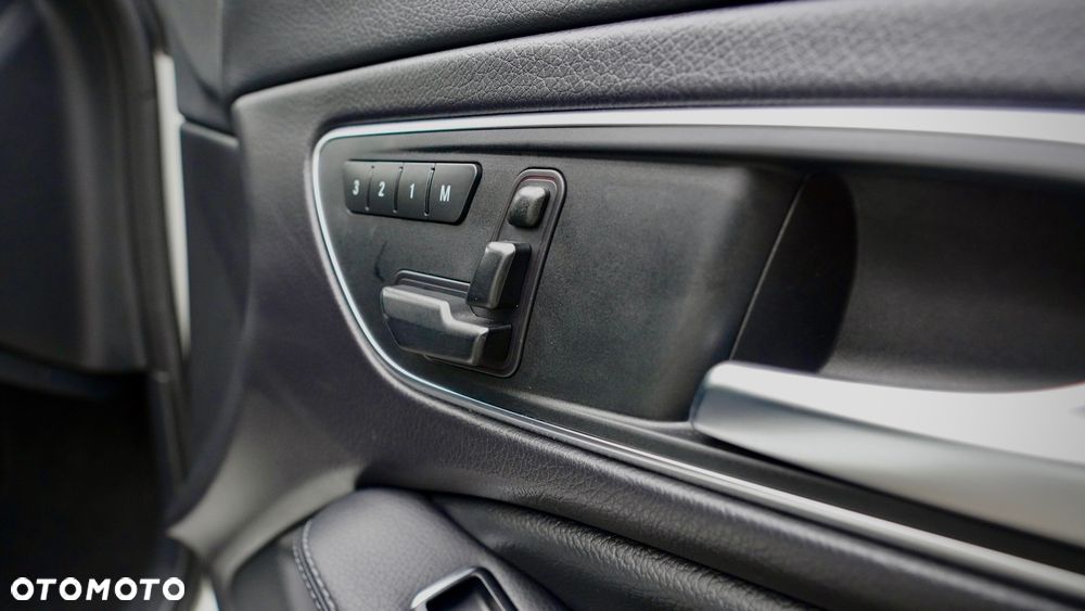 Mercedes-Benz CLA ver-45-amg-4--matic - 28