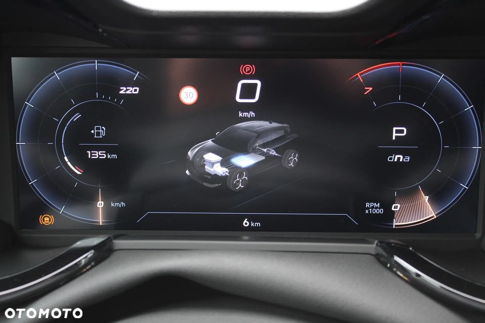 Alfa Romeo Junior 1.2 mHEV Ti Q4 eDCT - 14