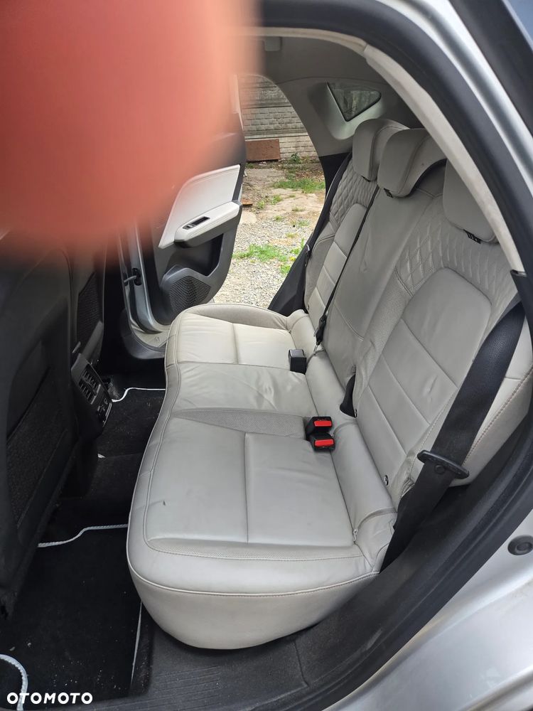 Renault Captur E-TECH 160 INTENS - 4