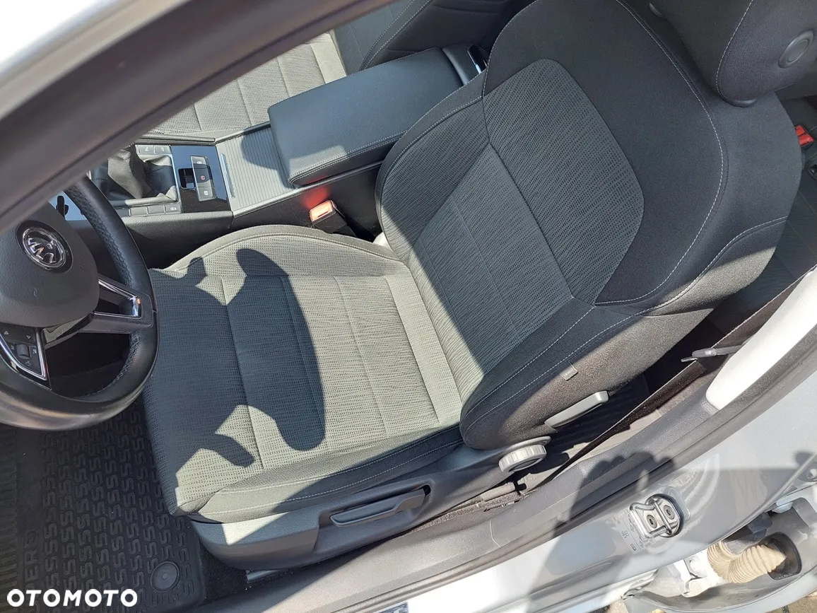 Skoda Superb 1.5 TSI Ambition - 10