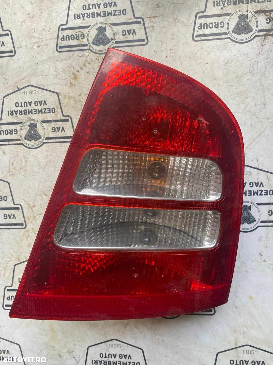 Stop dreapta Skoda Octavia 1 limuzina (1U) facelift 2000-2010 1U6945096 - 1