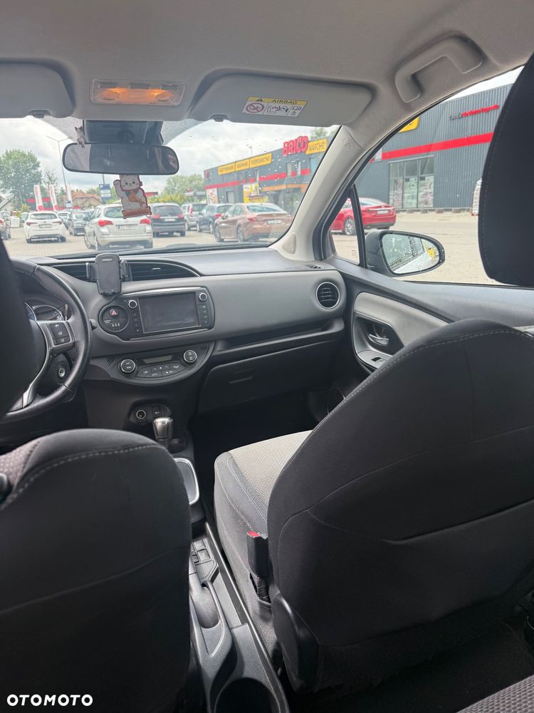 Toyota Yaris - 21